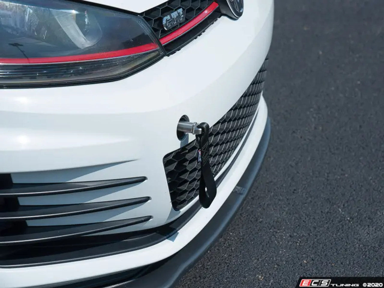 ECS Tuning MK7 Golf Race Tow Strap - Black