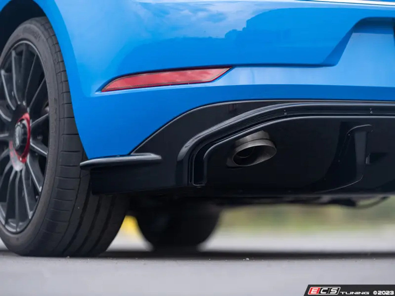 ECS Tuning MK7.5 GTI Functional Aerodynamic Rear Diffuser Kit