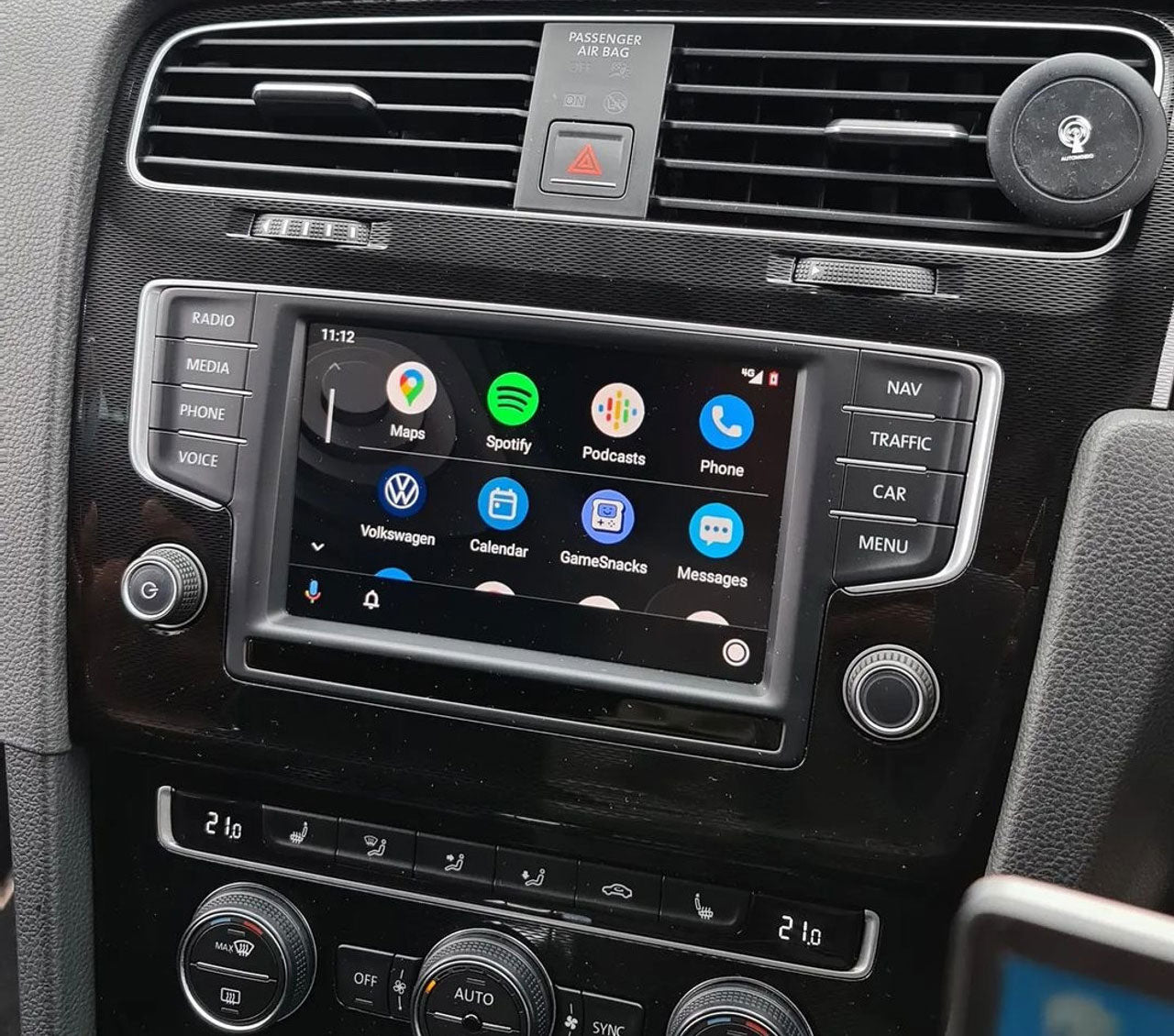 Apple CarPlay and Android Auto Interface For Audi MMI